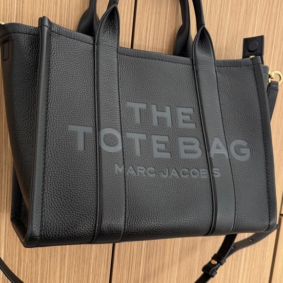 Marc Jacobs Black Leather The Tote Bag - Picture 4 of 12
